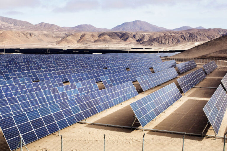Read more about the article How Solar Energy is Shaping the Future of Sustainable Power